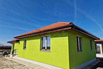 Casă cu 3 camere cu Teren 350 Mp în Borș - 5