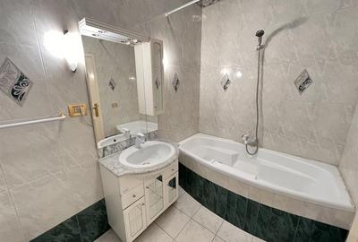 Casă individuală cu 12 camere cu Canalizare în Unirii - 47