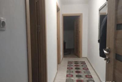 Apartament cu 4 camere semidecomandat în Gojdu - 9