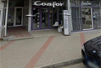 Spațiu comercial, de 55 mp, în Central - 1