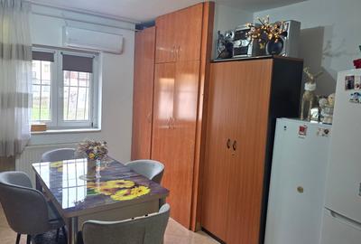 Apartament cu 3 camere decomandat în Central - 4