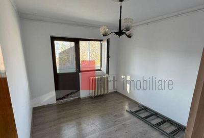 De vanzare Apartament 3 camere, Sector 4 De vanzare Apartament 3 camere, Sector 4 - 6