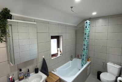 Casă individuală cu 4 camere cu Canalizare în Central - 13