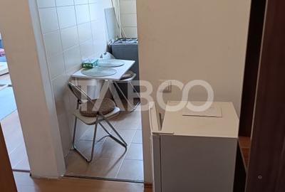 Garsoniera cu balcon mobilata si utilataTurnisor zona linistita - 4