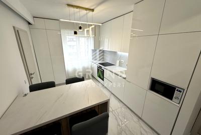 Apartament cu 3 camere decomandat, mobilat în Mărăști