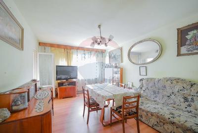 De vanzare apartament cu 2 camere in zona Rogerius, str Milcovului - 4