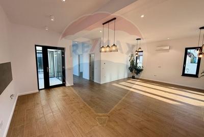 Casă cu 4 camere cu Canalizare în Nord - 3