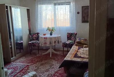 Garsonieră decomandată în Tractorul - 4