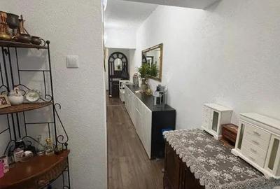 Apartament cu 3 camere decomandat în Central - 3