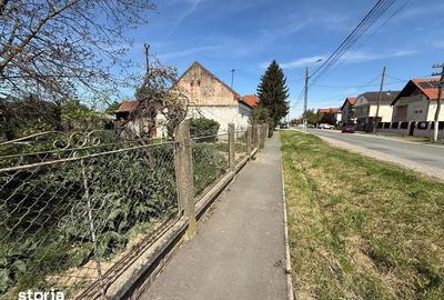 Casă cu 3 camere cu Teren 100 Mp în Central