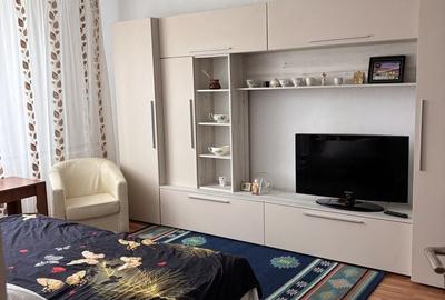 Apartament cu 2 camere decomandat în Central - 2