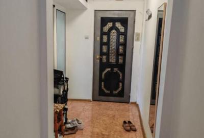 Apartament 3 camere - zona Inel 2 - 8
