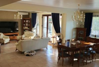 Casă cu 6 camere cu Teren 500 Mp în Central - 8