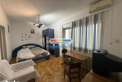 Garsonieră semidecomandată în Cina - 4