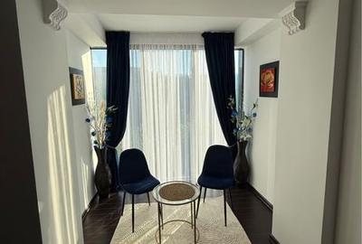 Apartament cu 3 camere în Rovine - 1