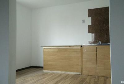 Casă cu 3 camere cu Teren 500 Mp în Predeal - 3