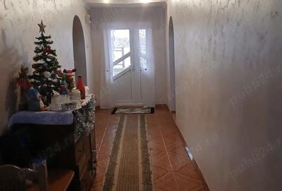 Casă cu 4 camere în Havârna - 9