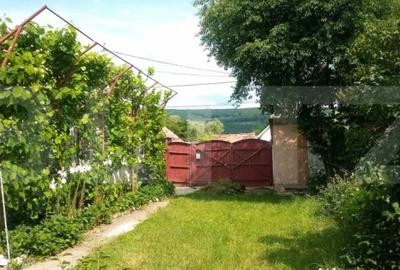 Casă cu 3 camere cu Canalizare în Central - 5