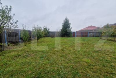 Teren Intravilan Harman cu utilitati , ingradit si casauta de lemn pe teren - 4