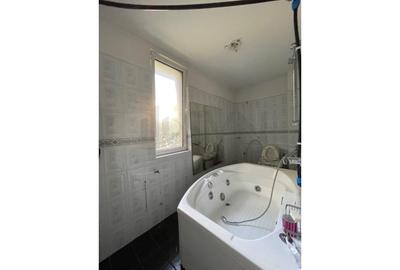 Casă individuală cu 6 camere cu Canalizare în Clucerului - 11