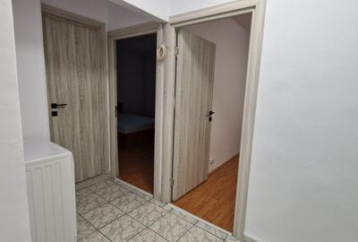 Apartament cu 3 camere, mobilat în 13 Septembrie - 7
