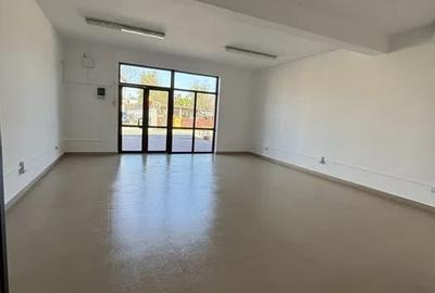 Spatiu Comercial - P+1 - Pretabil pentru orice tip de bussines - CLINCENI Spatiu Comercial - P+1 - Pretabil pentru orice tip de bussines - CLINCENI - 3