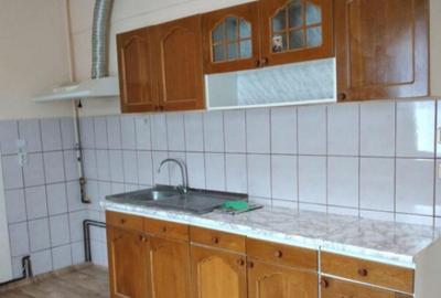 Casa 3 camere singur in curte zona Stefan cel mare (Pet Fri Casa 3 camere singur in curte zona Stefan cel mare (Pet Fri - 3