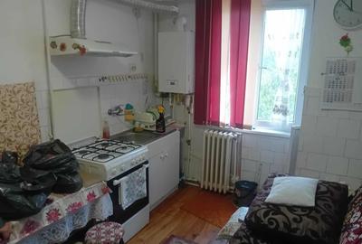 Ap 2 cam Precista 49mp etaj 3 mobilat centrala termopan bloc nou beton - 2