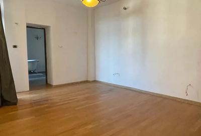 Casă cu 6 camere în Parcul Carol - 1