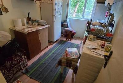 Etaj 1 - Tatarasi , ap 3 camere , liber - 4