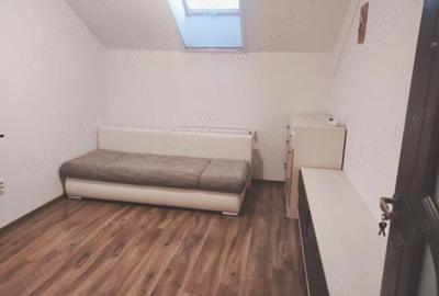 Proprietar , vand apartament decomandat ,3 camere - 1