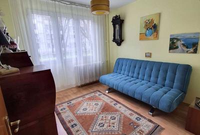 Apartament cu 3 camere decomandat în Brâncoveanu