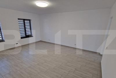 Casa de inchiriat pe 3 nivele cu 6 camere in suprafata de - 6