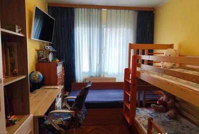 Apartament cu 3 camere semidecomandat în Astra - 5