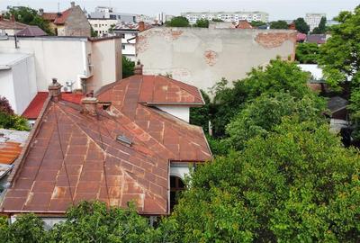 Casă cu 3 camere cu Canalizare în Parcul Carol - 14