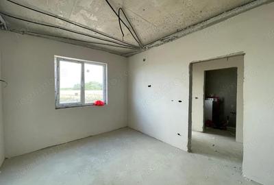 Casă cu 5 camere cu Teren 410 Mp în Urseni - 8