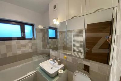 Apartament cu 3 camere semidecomandat în Central - 13