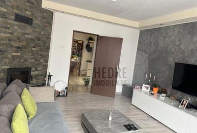 Casă cu 4 camere în Central