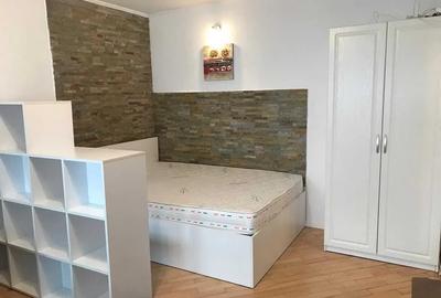 Garsonieră decomandată, mobilată în Tineretului - 1