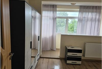 Apartament cu 2 camere decomandat, mobilat în Tineretului