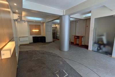 Spatiu de inchiriat, parter , zona centrala, bld. Mircea cel Batran - 5
