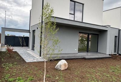 Casă cu 5 camere cu Teren 372 Mp în Dumbrăvița - 5
