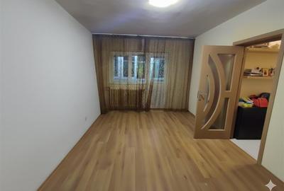 Vanzare apartament 2 camere Polona - 6