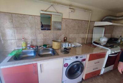 Casa 3 niveluri,220 mp, zona lini?tita - 9