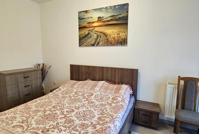 Apartament cu 3 camere de inchiriat zona Tractorul bloc nou - 2