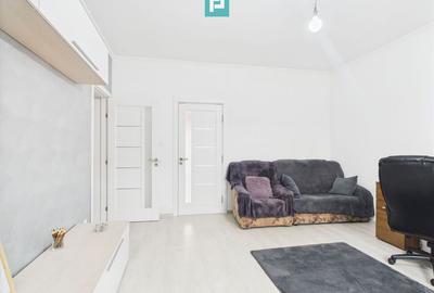 Casă cu 5 camere cu Teren 720 Mp în Variaș - 2