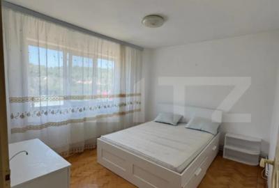 Apartament cu 3 camere semidecomandat în Central - 9