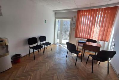 Spatiu birouri 120 mp parcare zona Centrala Spatiu birouri 120 mp parcare zona Centrala - 4