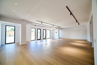 Spațiu comercial, de 160 mp, în Bd. Coșbuc - 1