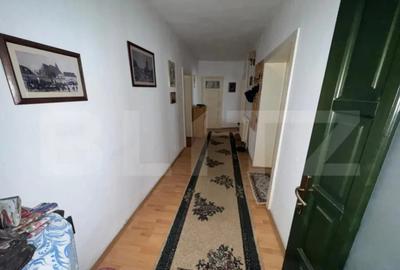 Casă cu 6 camere cu Teren 719 Mp în 14 Mai - 10